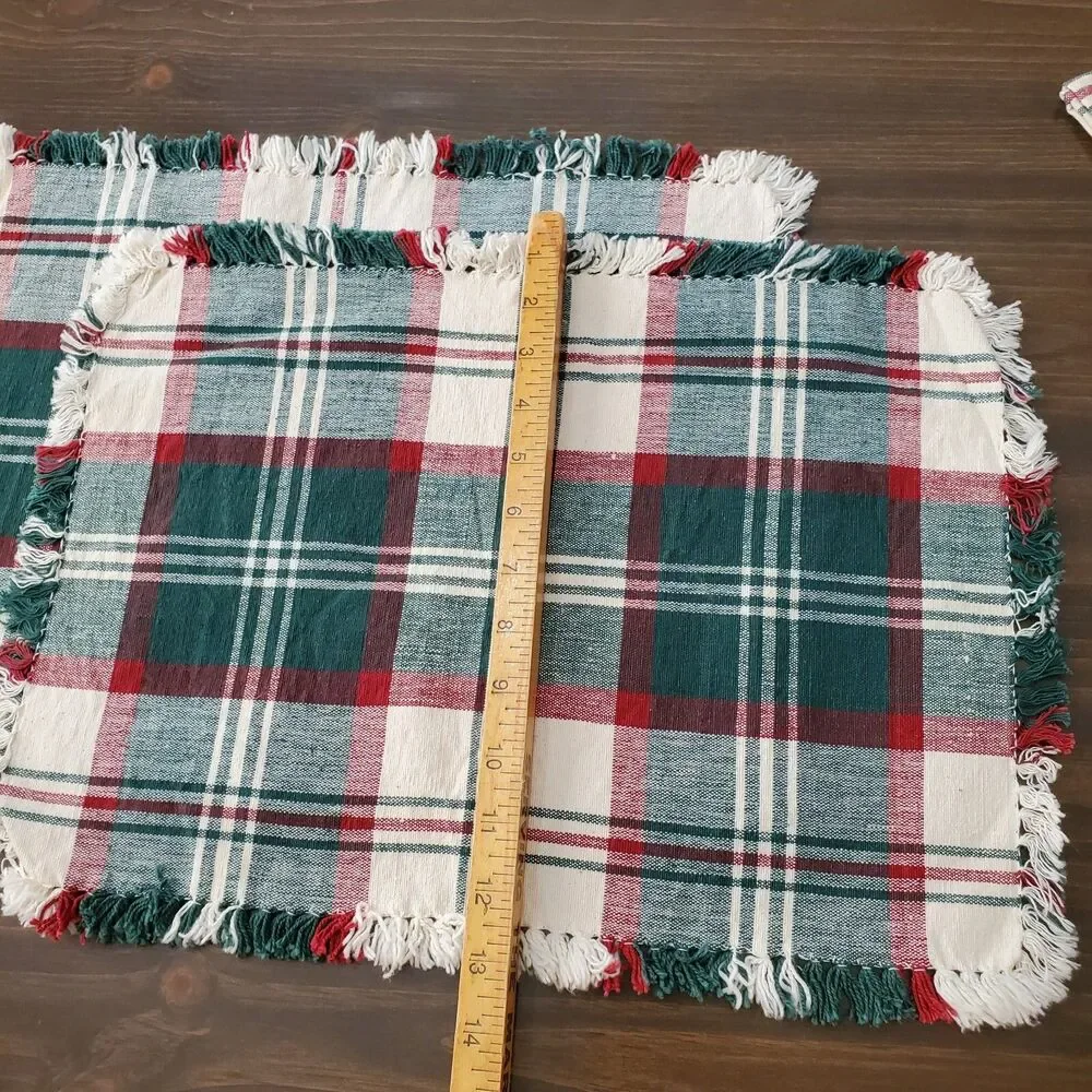 Vintage Plaid Placemats w Napkins 2 sets Red Green Fringe Woven 17x12